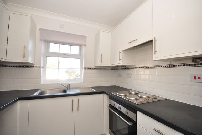 Flat to rent in Maxwell Place, Walmer, Deal