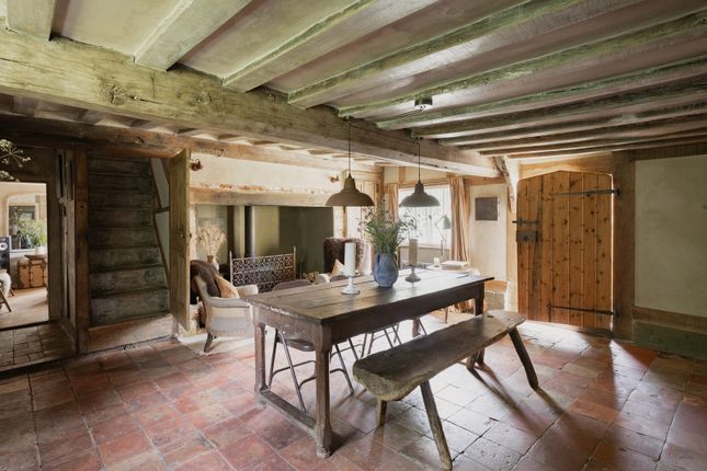 294282 - Tanyard Farmhouse, Great Ellingham-10.Jpg