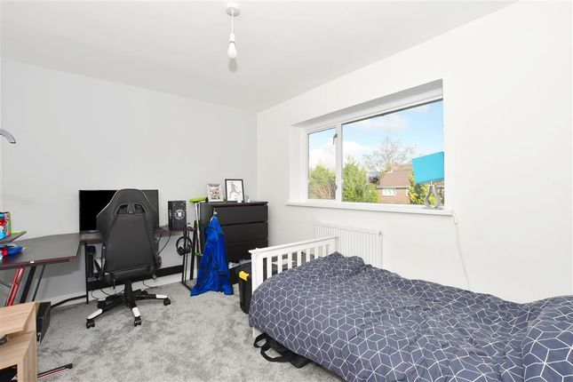 Thumbnail Semi-detached house for sale in Oxford Road, Crawley, West Sussex