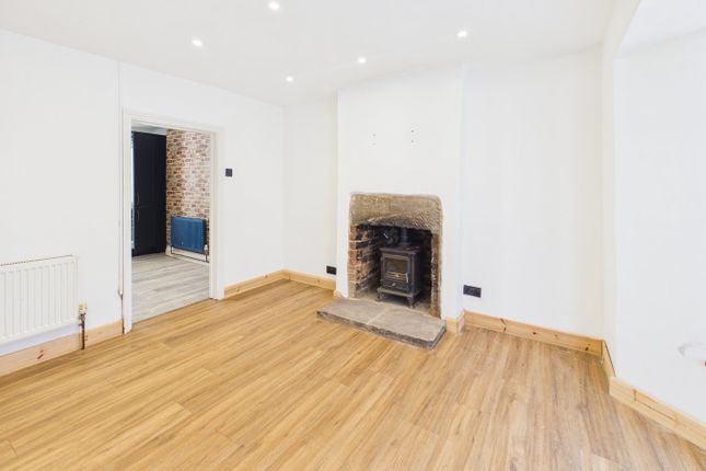 1 Byron Cottages, Hawthorns Road, Drybrook photo 4