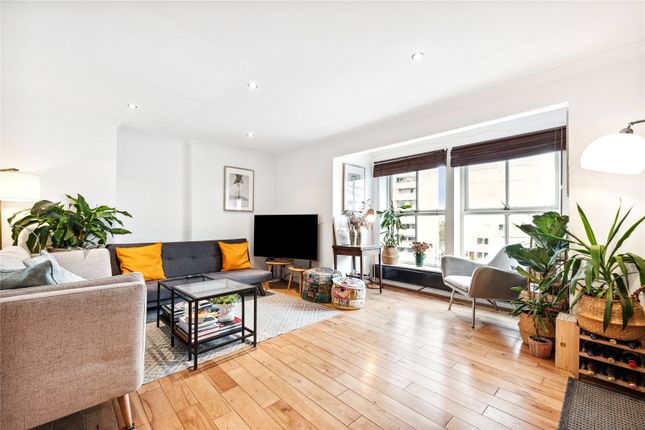 Flat for sale in Luxborough Street, London