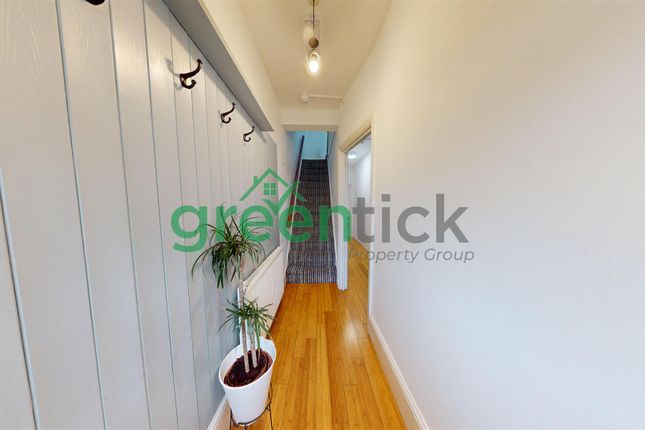 Clarence Road, London photo 2
