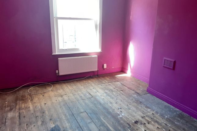 21, Barton Terrace, Leeds photo 4