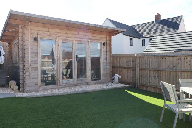 138, Hexham Street, Towcester photo 2