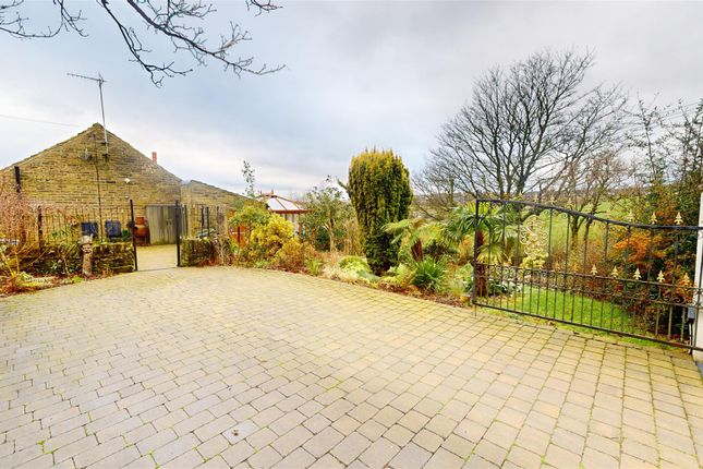 Cottage for sale in Paw Lane, Queensbury, Bradford