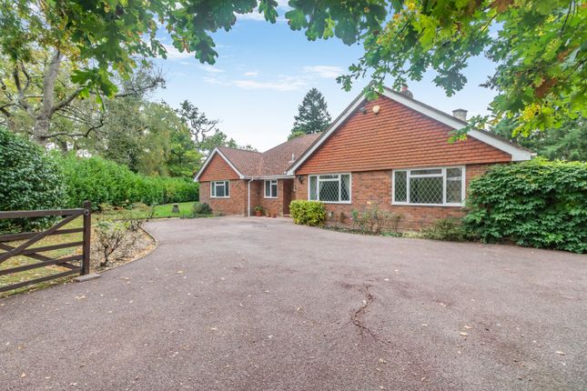 Clairwood, 93, Fulmer Drive, Buckinghamshire photo 3