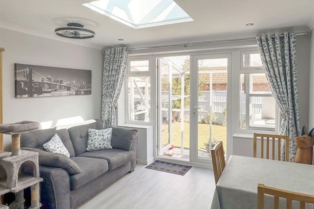 67, Southfields Road, Littlehampton photo 3