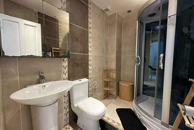 74C Bedford Road, Aberdeen photo 5