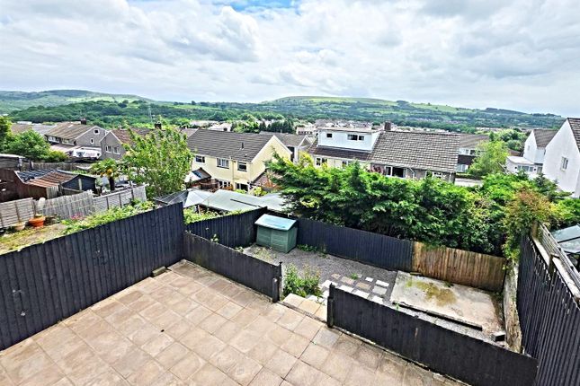 11, Holywell Road, Pontypridd photo 4