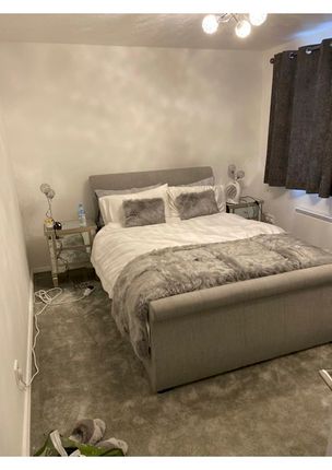 Flat to rent in Highfield Street, Liverpool