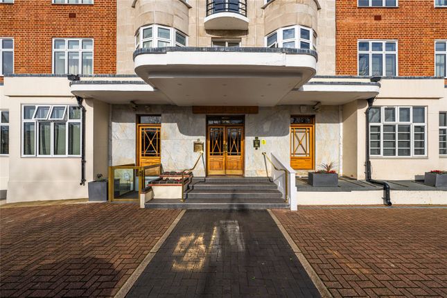 28, William Court, St John's Wood photo 4