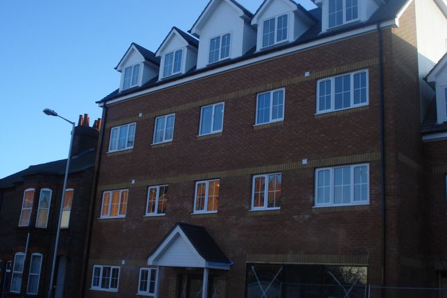 Thumbnail Flat to rent in Chapel Gardens, Chapel Street, Luton