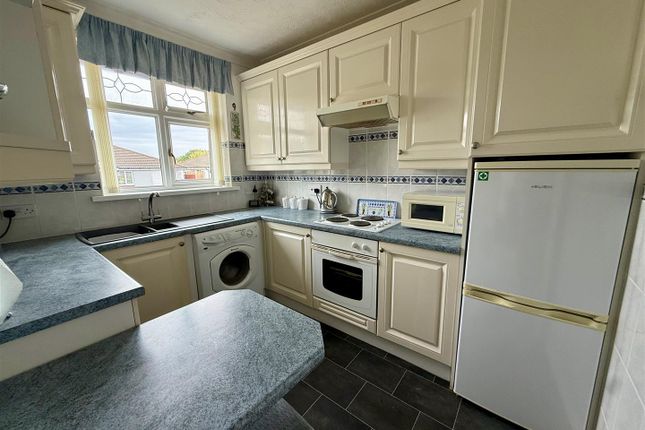 20, Ffordd Dafydd, Llanelli photo 3