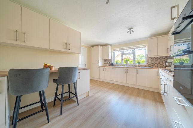 9, Skelton Drive, Spalding photo 2