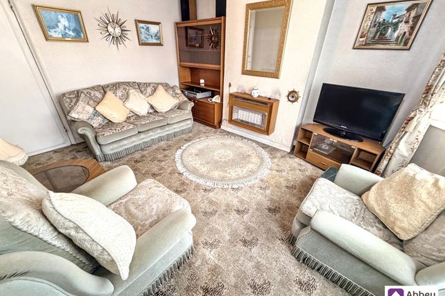 72 Barkby Road, Leicester photo 3