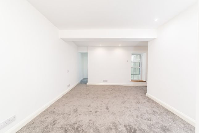 Flat to rent in St Georges Road, Brighton