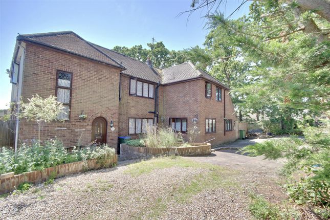 Thumbnail Detached house for sale in Highlands Road, Fareham, Hampshire