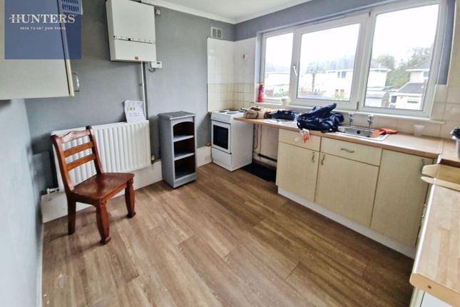 21, Dol Afon, Bridgend photo 4