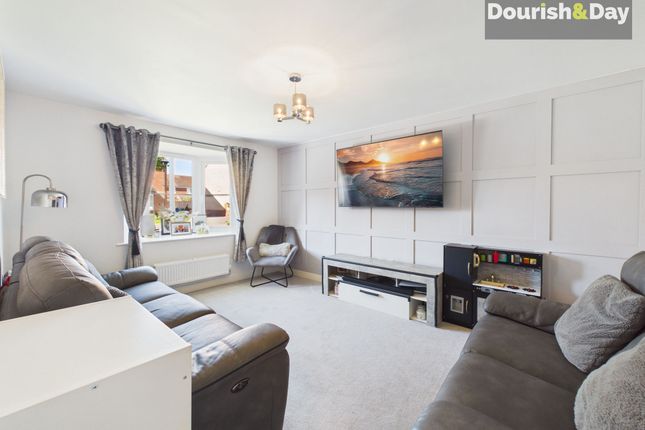 4 Pasture Lane, Stafford photo 2