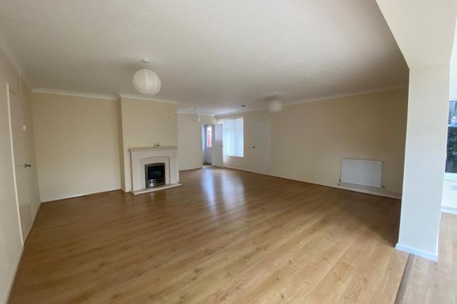 1, Mill Lane, Sawston, Cambridge photo 4
