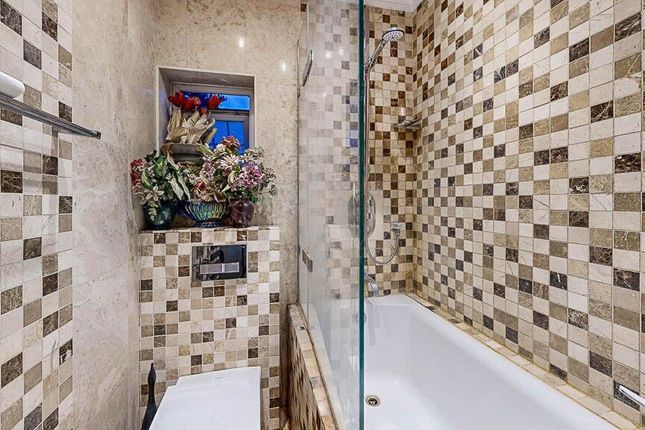 11, Brockley Close, Stanmore photo 5
