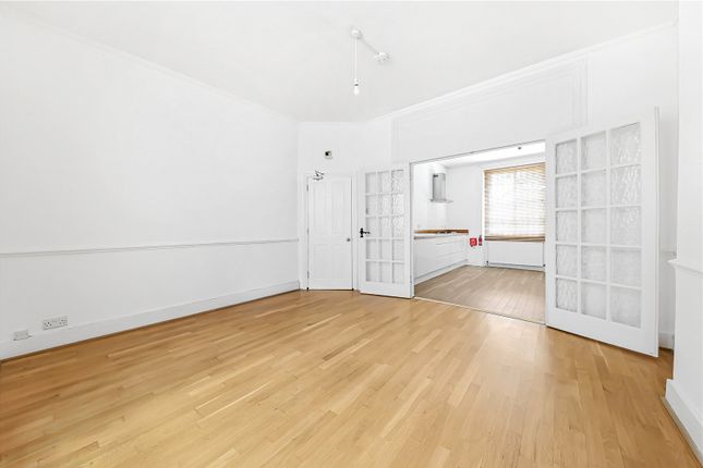 4A,, Pindock Mews, London photo 2