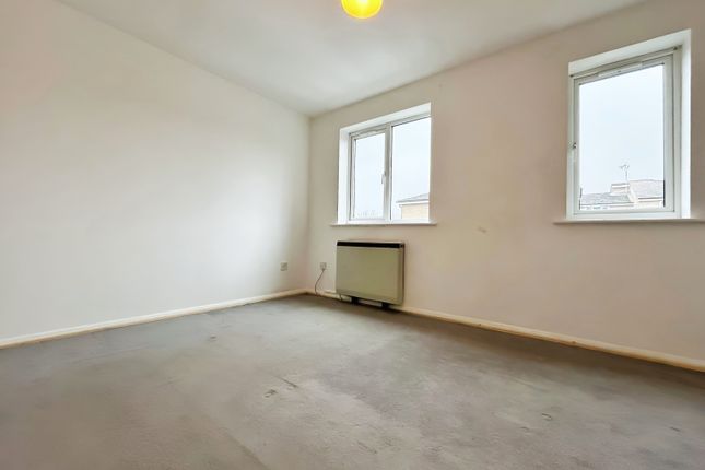 Flat 6, Purfleet photo 4