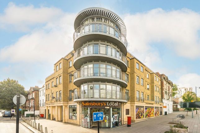 Flat 9, 33A, Clapham High Street, London photo 2