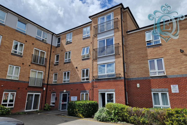 Flat for sale in Tanners Court, Lincoln