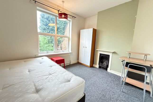 11, Upperton Road, Leicester photo 3