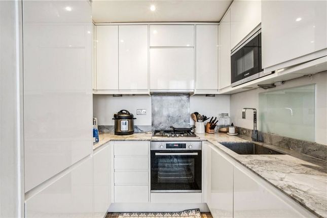 RGF, 115, Sinclair Road, London photo 4
