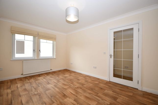 Thumbnail Flat to rent in Kincraig Drive, Inverness