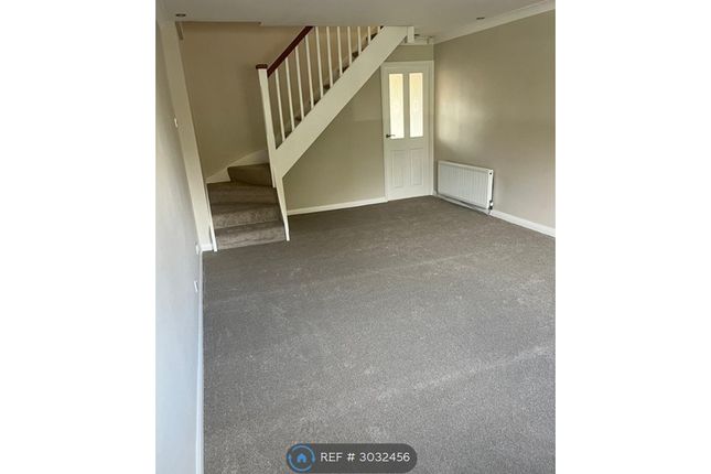 Sparrow Hall Drive, Darlington photo 5