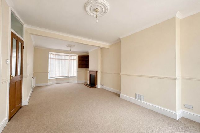 28 Fair View, Pilton, Barnstaple photo 3