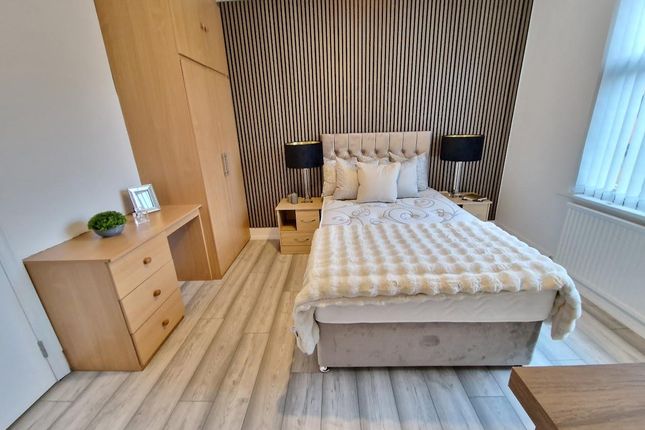 Room 3.Jpg