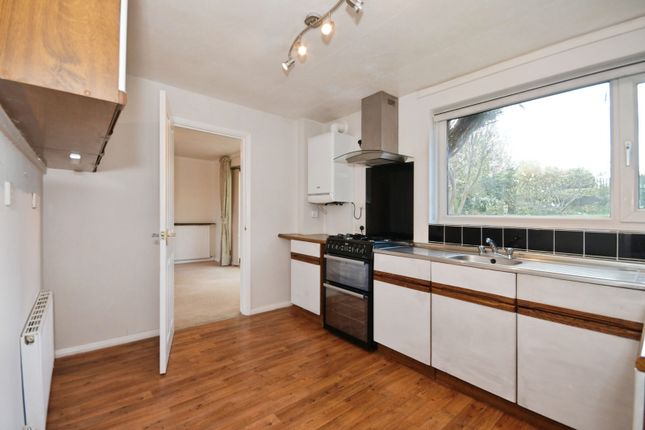 57, Park Avenue, South Yorkshire photo 4