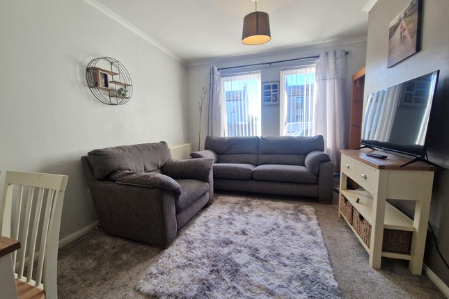 2, Ashburton Court, Elgin photo 2