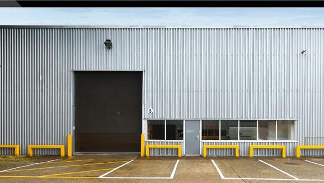 Thumbnail Industrial to let in Unit 5, Staines Business Park, 96-104 Church Street, Staines-Upon-Thames, Middlesex
