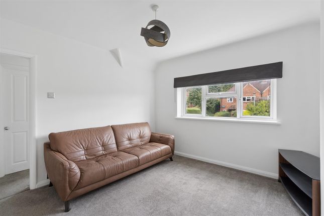 Hubbards Road, Chorleywood photo 4