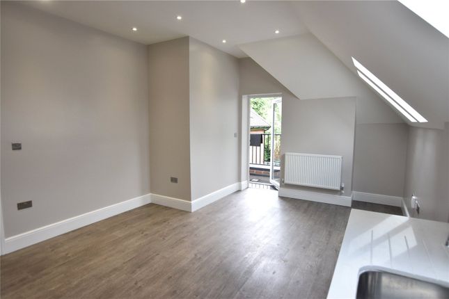Flat 8, 37, Kingswood Lane, Warlingham photo 4