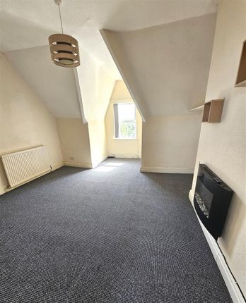Flat 5, 720, Anlaby Road, Hull photo 4