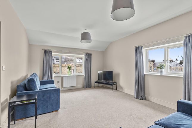 The Ilkley Suite, 12 The Crescent Apartments, Crescent Court, Ilkley photo 3