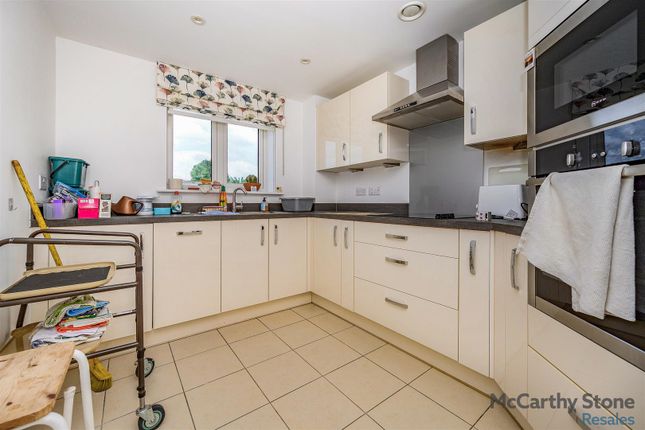 12 Eleanor House, London Road, St. Albans photo 3