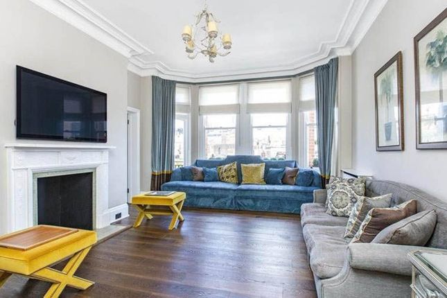 Thumbnail Flat for sale in Morpeth Mansions, Westminster, London
