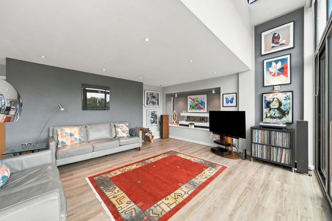 Balmoral Avenue, Nottingham photo 3