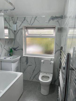 44 Bedford Road, RUISLIP photo 4