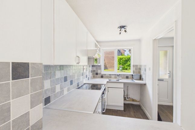 54, Drake Close, Horsham photo 4