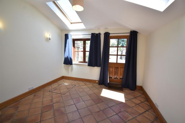 54, Cleaveland Road, Surbiton photo 4