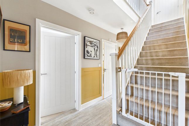 48, Beadon Way, Woodbridge photo 4