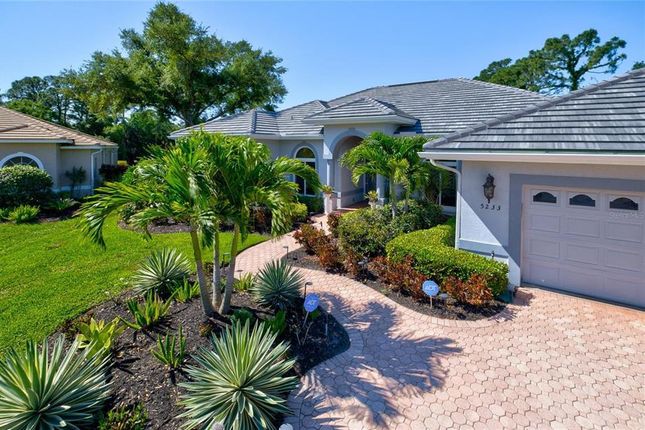 Property for sale in 5233 Far Oak Cir, Sarasota, Florida, 34238, United States Of America